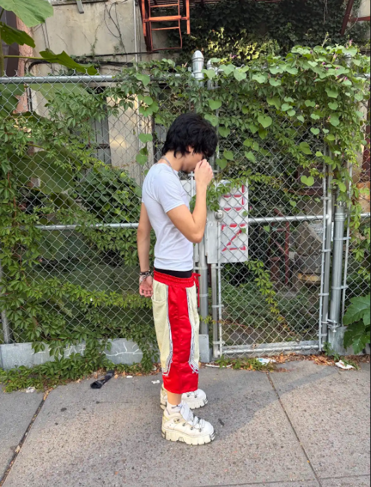 (Pre-Order) 'RHYTHM' Basketball Shorts - Red